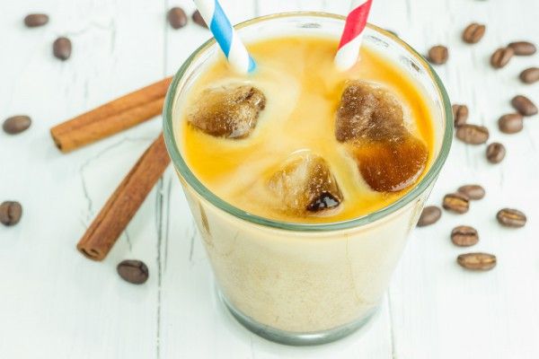 Кофейный лед с молоком